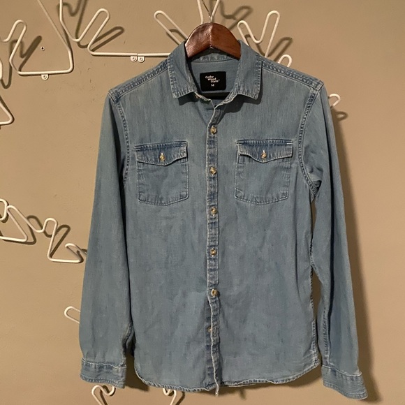 Nice denim button down - Picture 3 of 5